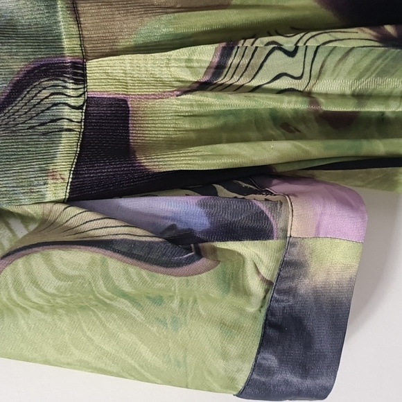 BELLISSIMA lime gorgeous top - Picture 3 of 11